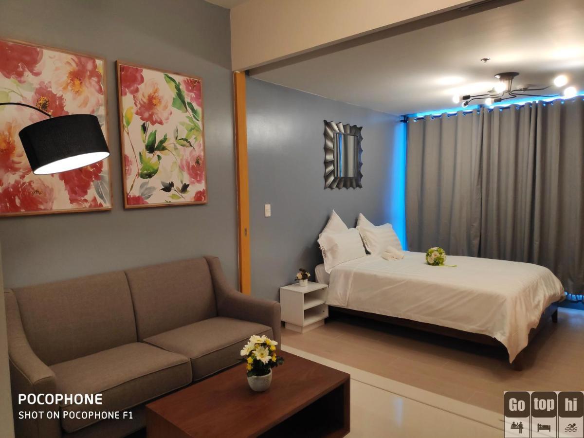 تاغويغ One Uptown Residence المظهر الخارجي الصورة